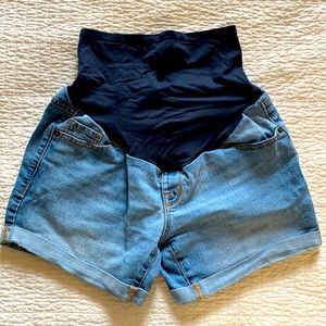 Old Navy Full Panel Denim Maternity Shorts
